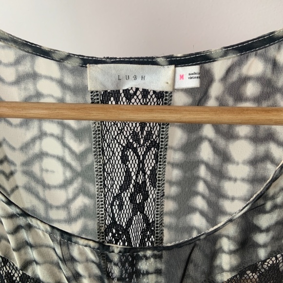 Lush Maxi Dress - Picture 4 of 4
